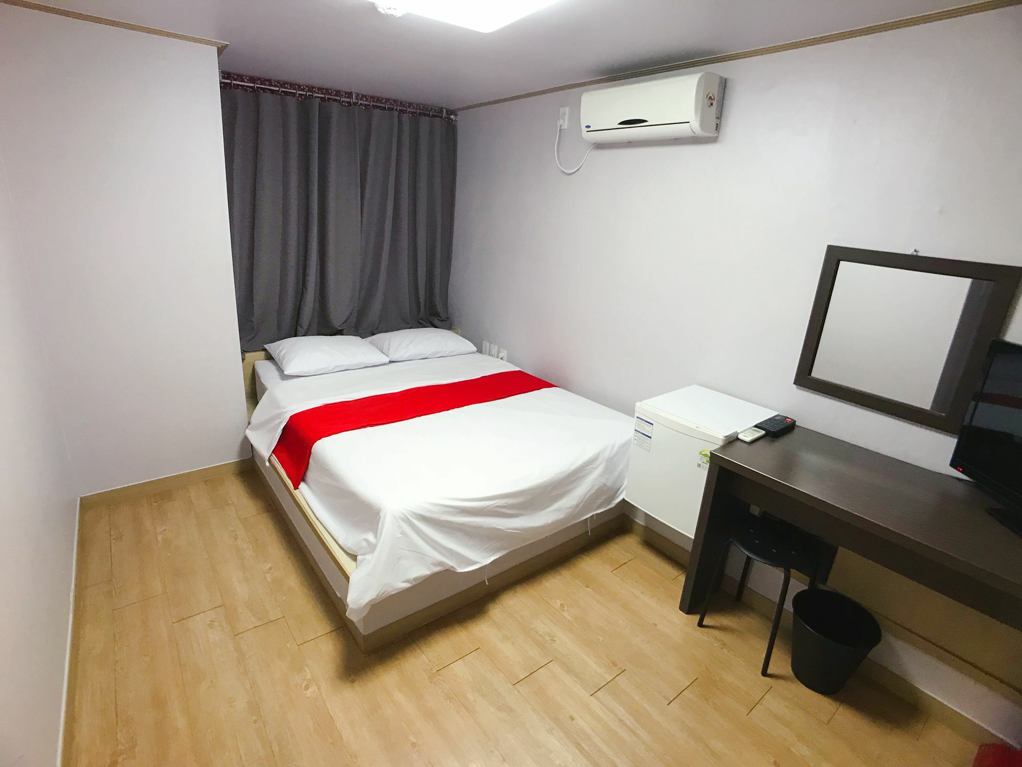 1012 House Namsan Hotel Seoel Buitenkant foto